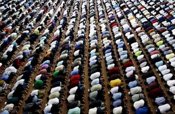 Sholat Jum'at Berjama'ah Siswa